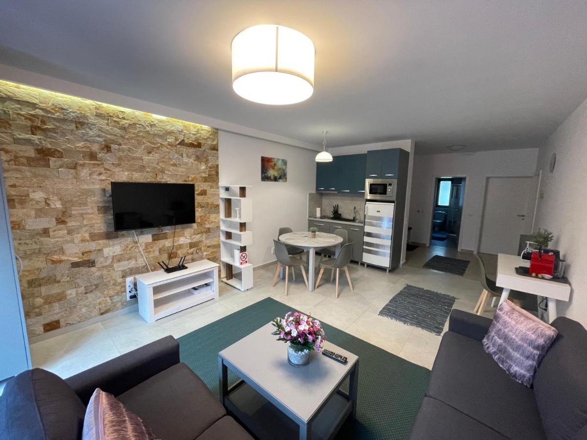 Castle Residence Apt. Zamorei Buşteni Εξωτερικό φωτογραφία